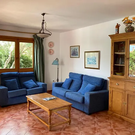 Beautiful & Swimming Pool In בית נופש *