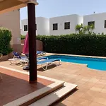 Beautiful & Swimming Pool In كالا بلانكا