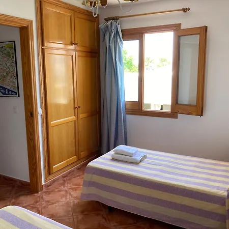 Beautiful & Swimming Pool In Cala Blanca Holiday home *