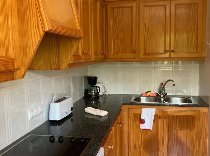 Сasa de vacaciones Beautiful & Swimming Pool In