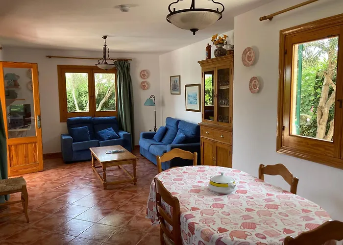 Beautiful & Swimming Pool In Cala Blanca (Menorca)